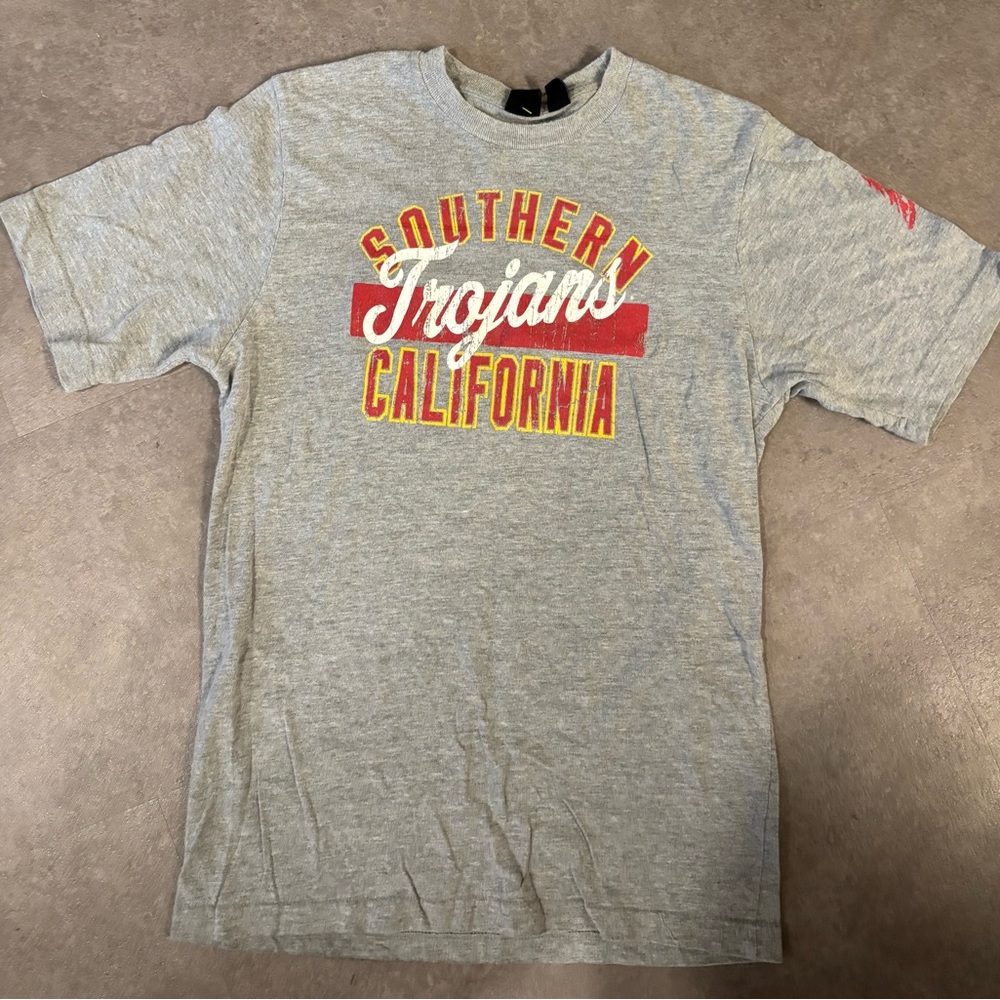 Gray University of Southern California USC Trojans T-Shirt Size Small